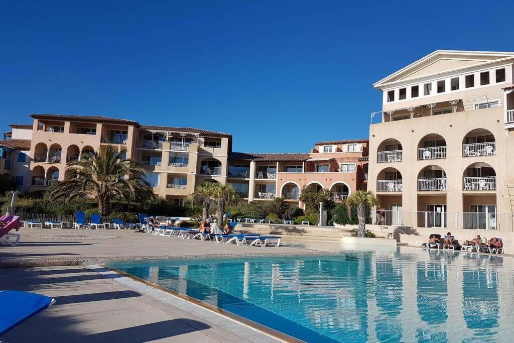 Апартаменты Magnifique Rez De Jardin & Piscine & Bord De Mer Сис-Фур-Ле-Пляж Экстерьер фото