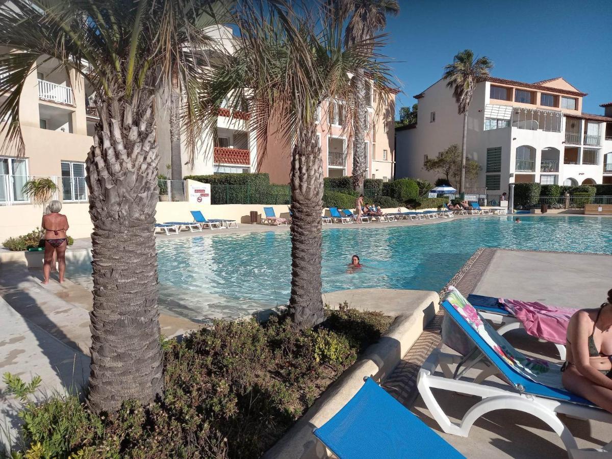Апартаменты Magnifique Rez De Jardin & Piscine & Bord De Mer Сис-Фур-Ле-Пляж Экстерьер фото